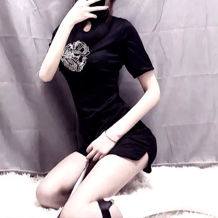红鞋公主与七矮人